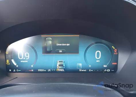 2023 Ford Escape St-Line Elite z USA, uszkodzony, nr VIN 1FMCU9PA3PUB44323